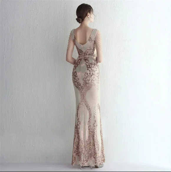 Gold, Floral,V Neck, Round Back, Sleeveless,  Beaded, Sequined,  Mermaid… - Picture 7 of 13